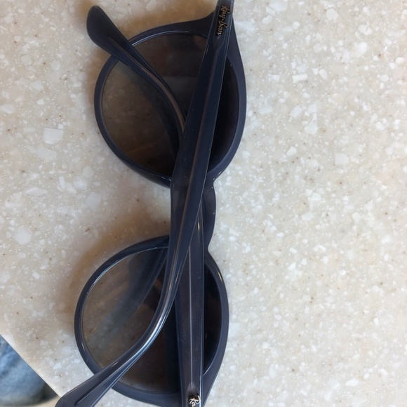 Ray Ban RB2180 - Picture 2 of 7